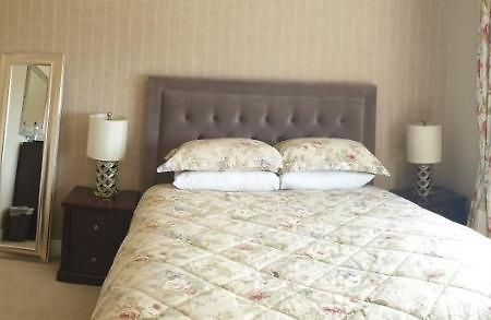 Viewmount Bed and Breakfast Thomastown  Exteriör bild