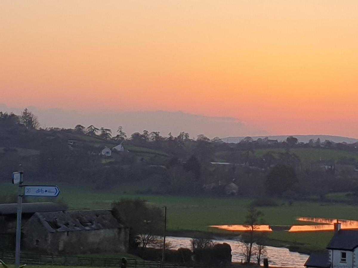 Viewmount Bed and Breakfast Thomastown  Exteriör bild