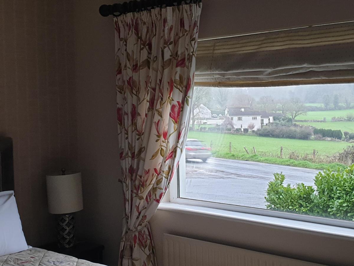 Viewmount Bed and Breakfast Thomastown  Exteriör bild